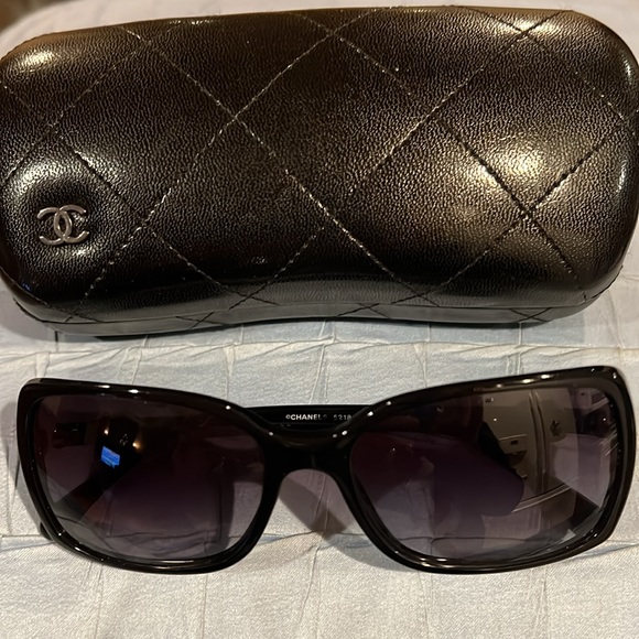 Chanel Sunglasses - Picture 3 of 14